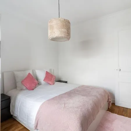 Charmant 2 Pieces Levallois *